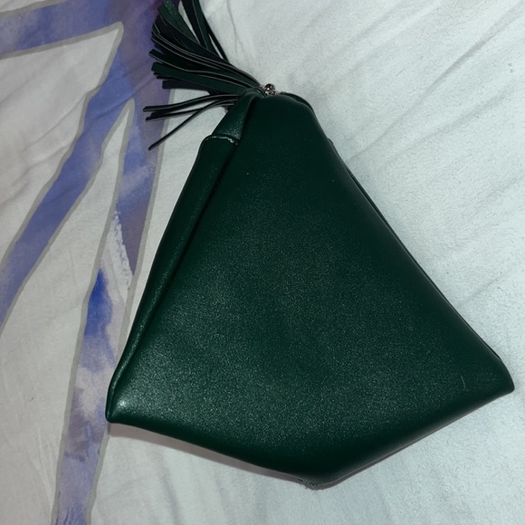 Pyramid Purse - Picture 3 of 3